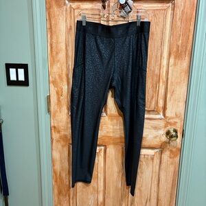 Actively Black 3X Black Leopard Plus Active Tights with Pockets 20W 22W EUC